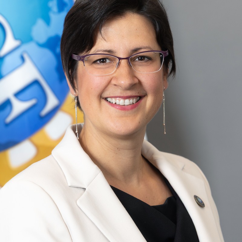 Dr. Irina Dolinskaya